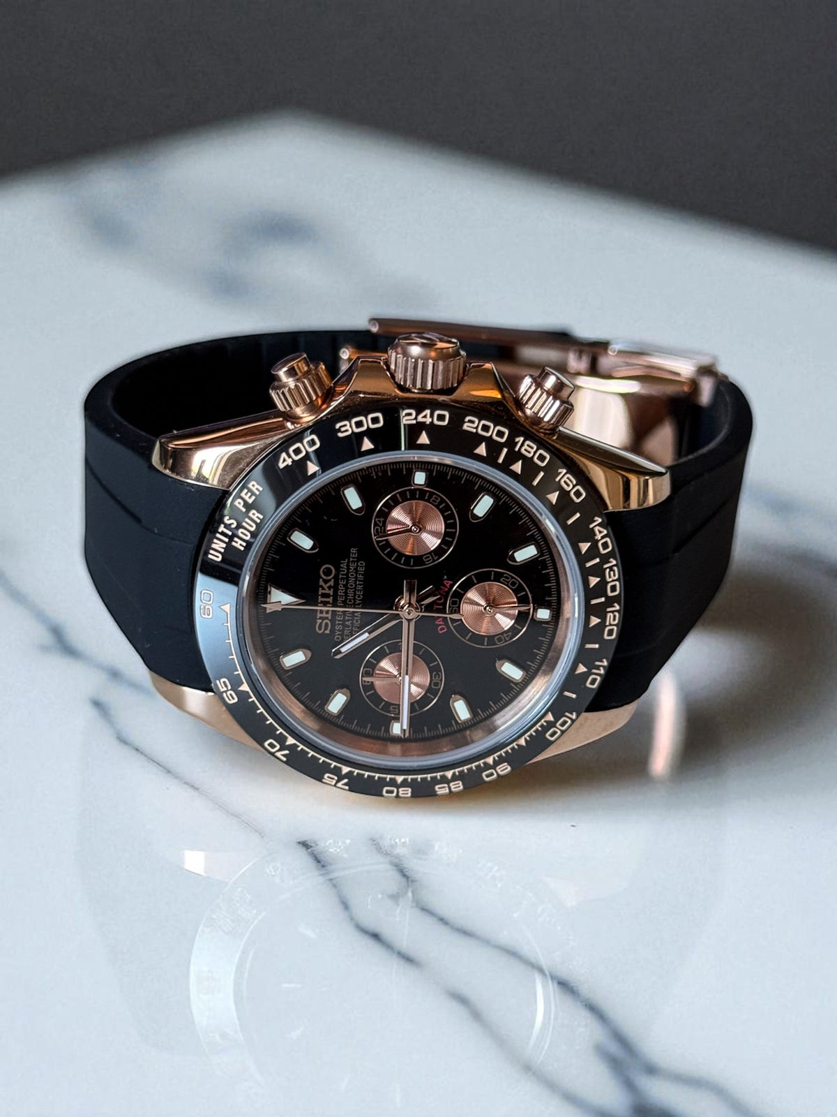 Rosegold Black Dial Seitona
