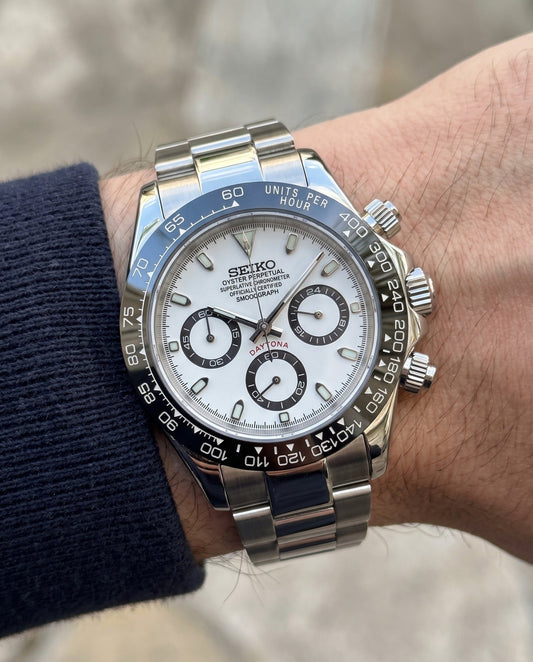 Panda Seitona on the wrist