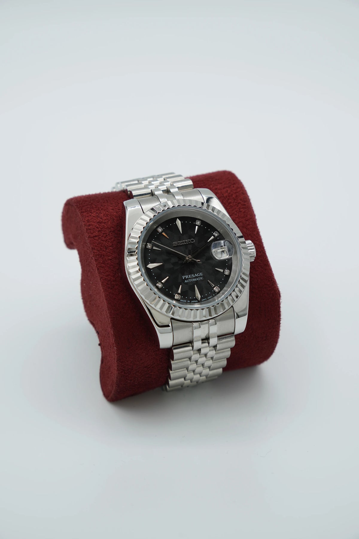 Obsidian Black Dial