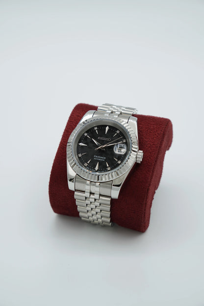 Obsidian Black Dial