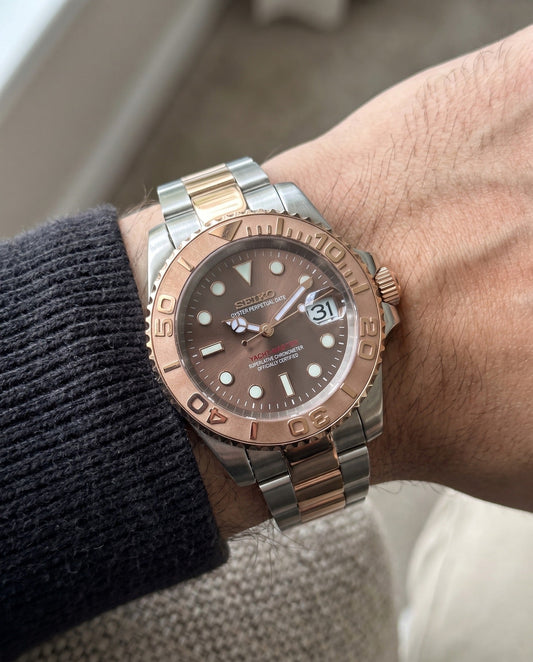 Choco Deep-Master on the wrist
