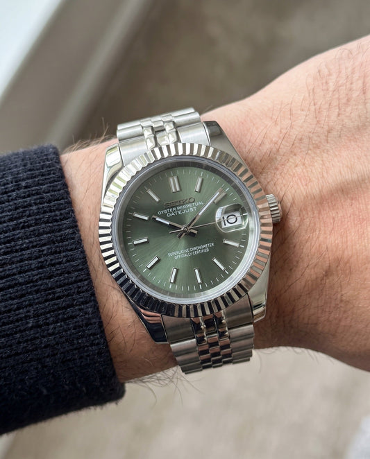 Olive Dial Datejust on the wrist